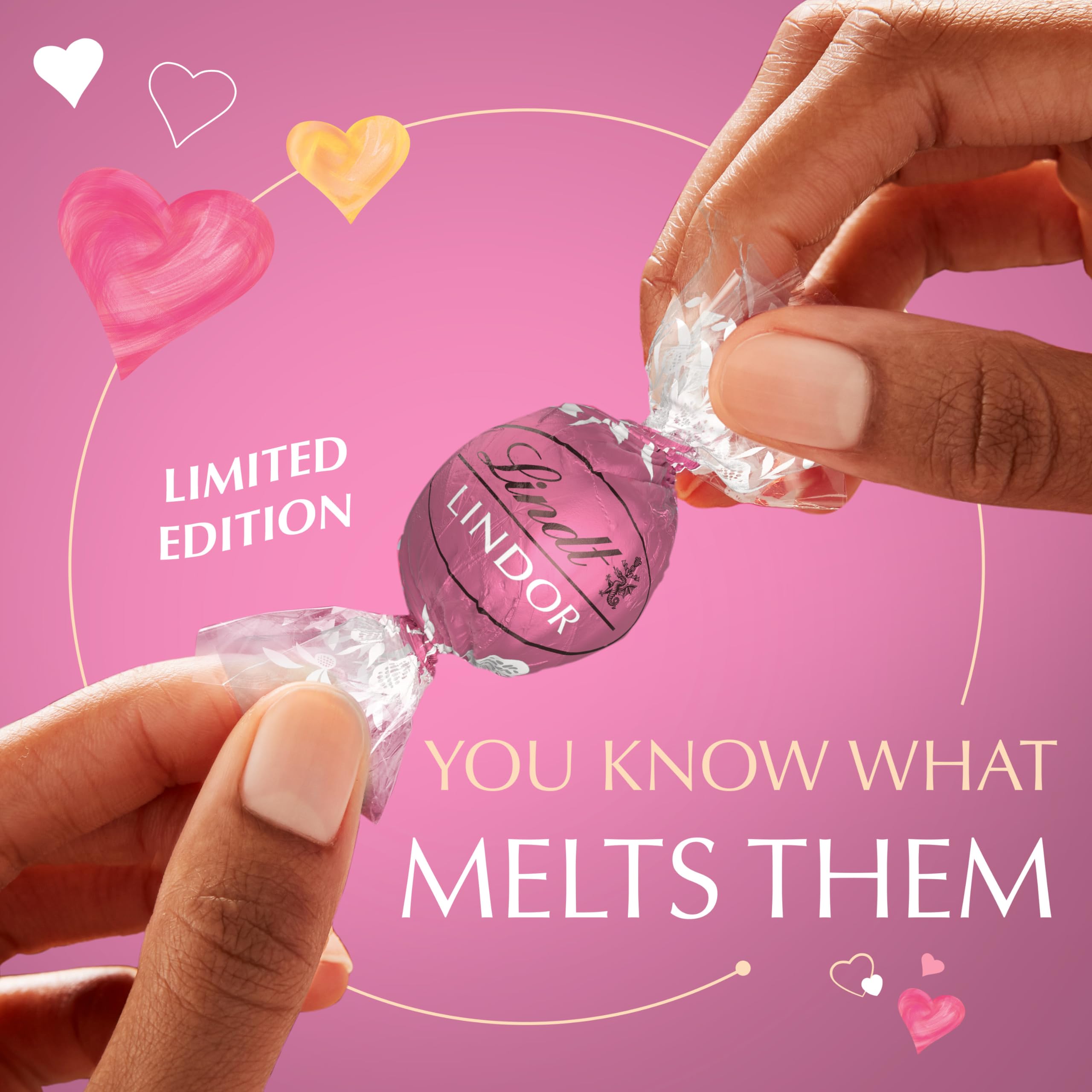 Amazon.com: Lindt Valentine Lindor Strawberries & Cream Bag